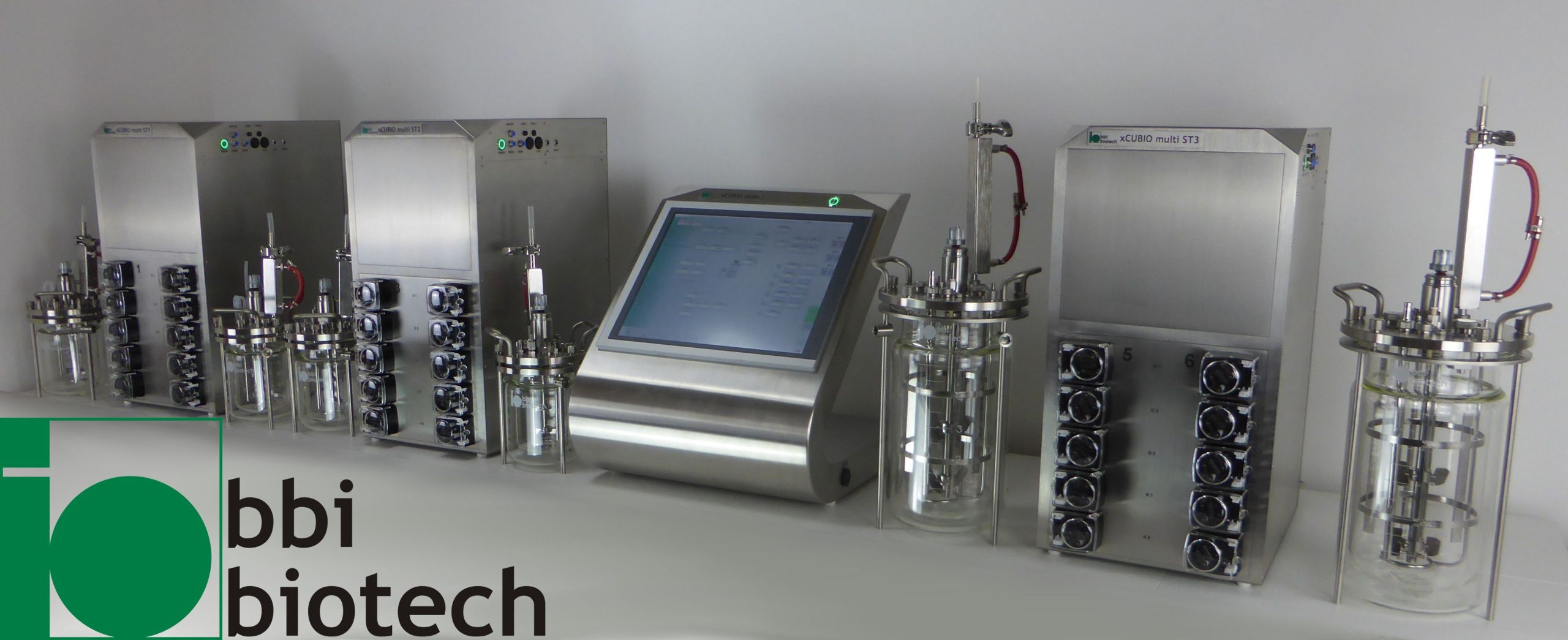 Parallel bioreactor xCUBIO multi